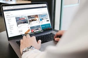 What to Talk About on Social Media (in order to sell your product!)