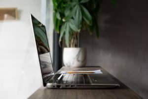 Daily, Weekly and Monthly Social Media Tasks for Your Business