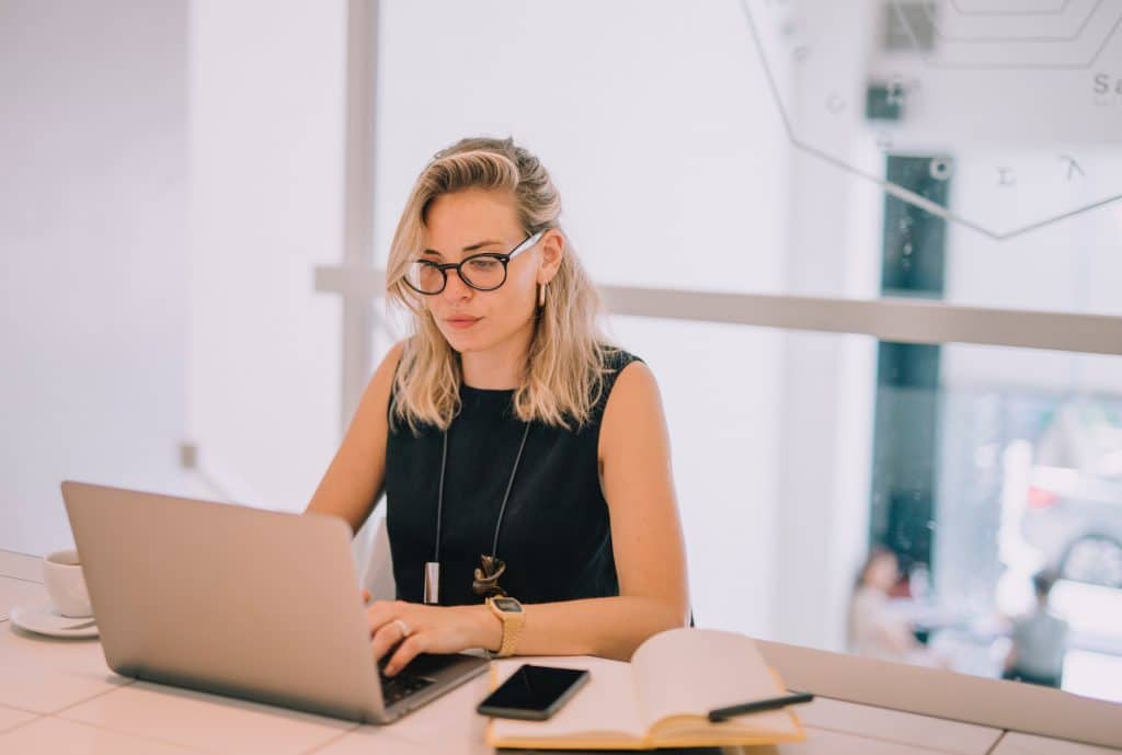 10 Things You Need to Edit on Your Business Facebook Page | online business | social media marketing | blog | blogging | #facebook #facebookmarketing #onlinebusiness #blog #blogging