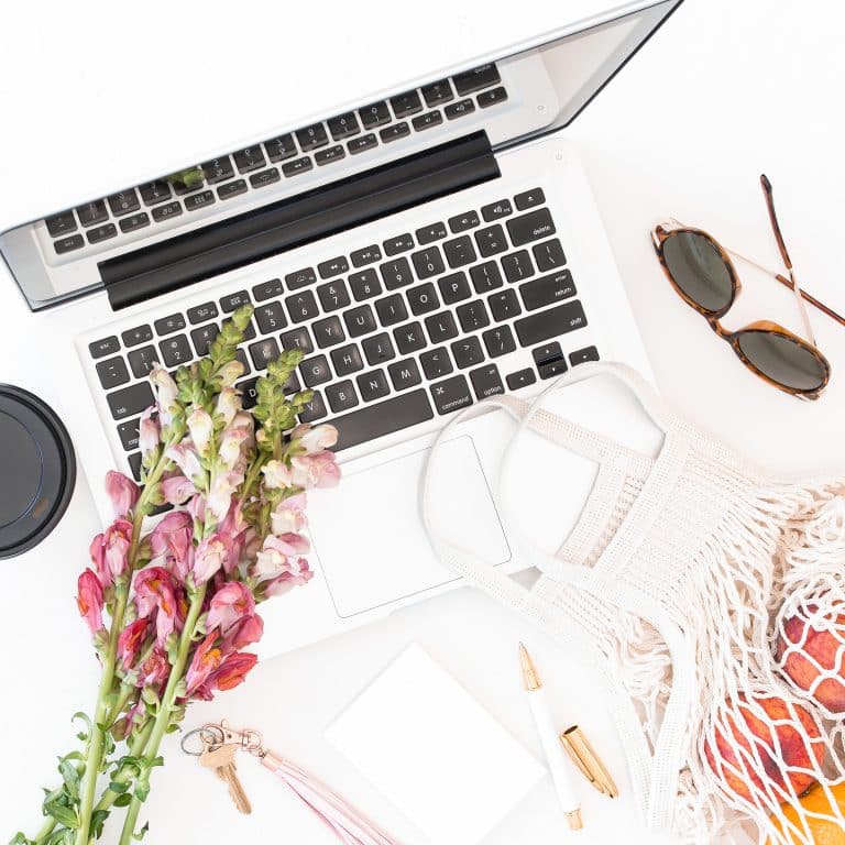 13 Tips to Beat the Facebook Algorithm (and get your posts seen!)