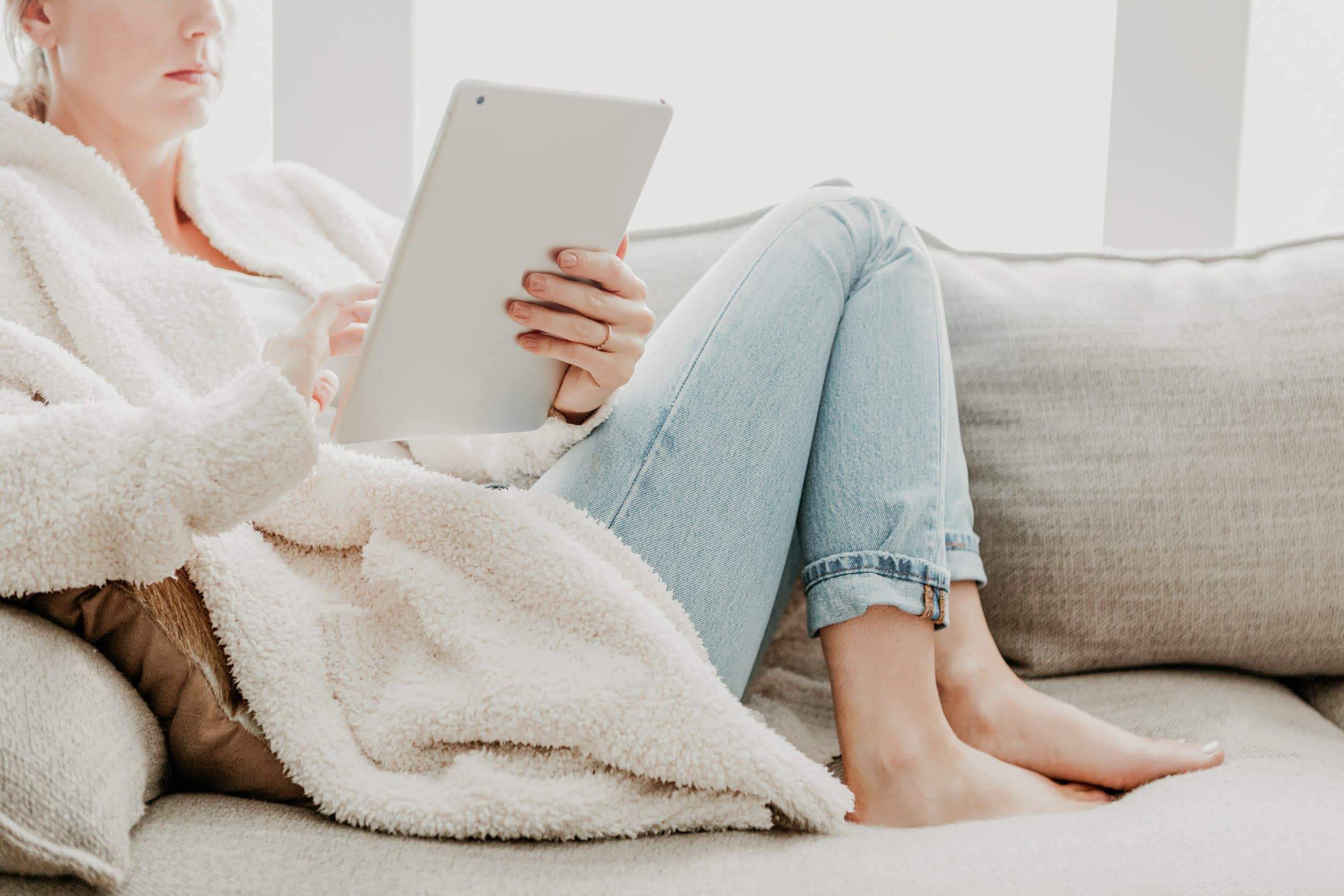 How to Get 1 Month Ahead on Social Media Posts for Your Business